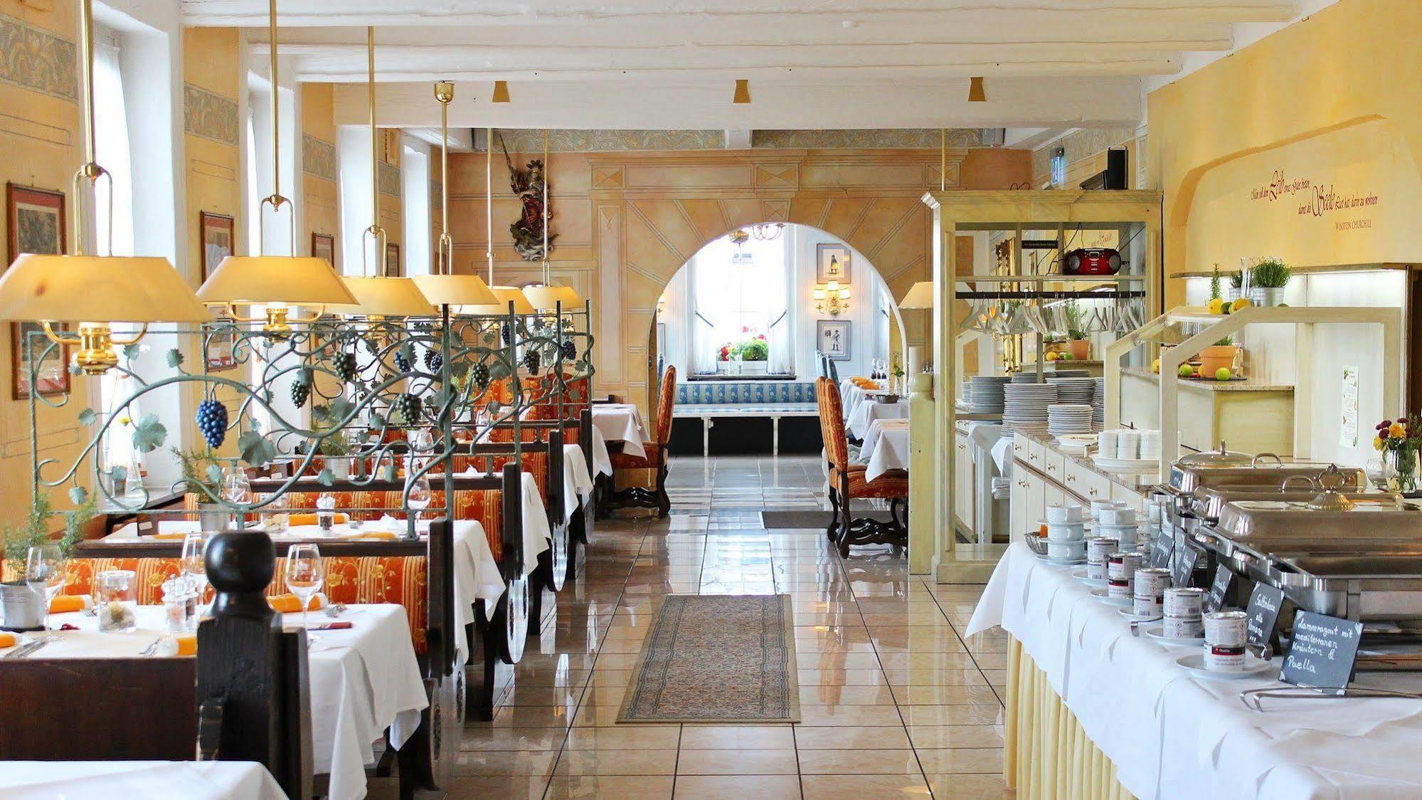 Hotel Wittelsbacher Hoeh Wurzburg Ngoại thất bức ảnh